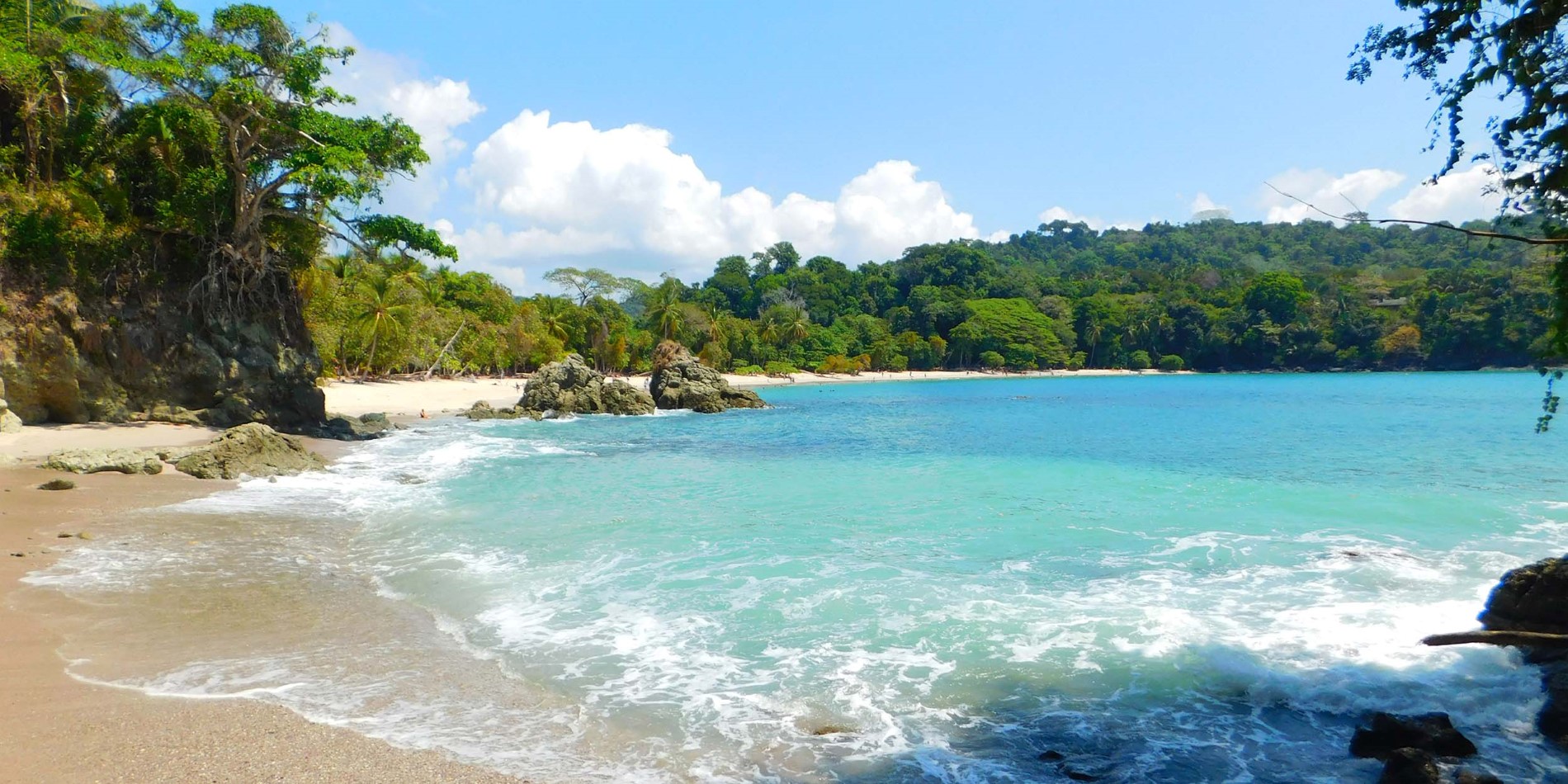 Oplev den idylliske Gemelas-strand i Costa Rica.