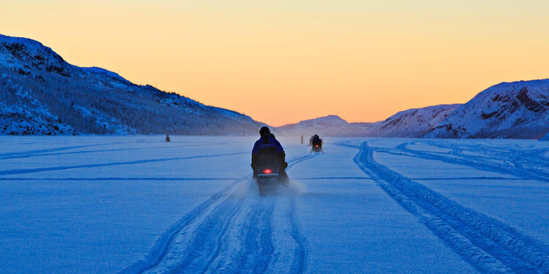 Snowmobiling i Arktis