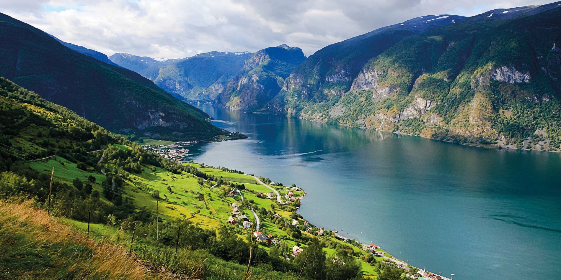 Sognefjord, Norges længste og dybeste fjord